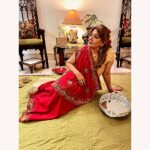 Divya Seth Shah Instagram - Diwali brings Everything Viraasat Legacy Learning Gifts This is My Naniji’s nearly 100 Year old Saree Silk Pure Zari She is with Me As are Her Teachings And Her Love . . . Photography @the_eye_in_the_wild_mihika_ #diwali #saree #heirloom #heritage #traditional #viraasat #life #reuse #revamp #nowaste #happy #red #history