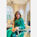 Divya Seth Shah Instagram - How can I not feel like Royalty at this Exquisite Palace .. Day 6 for My Devi Maa in Green Thank you for lovely Photographs @wamiqsaifi . . . #queen #palace #exquisite #vibe #evening #green #devi #heritage #india