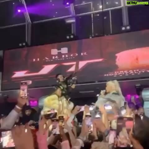 Doechii Instagram - itโs f*k that h*e till the condom slip ๐