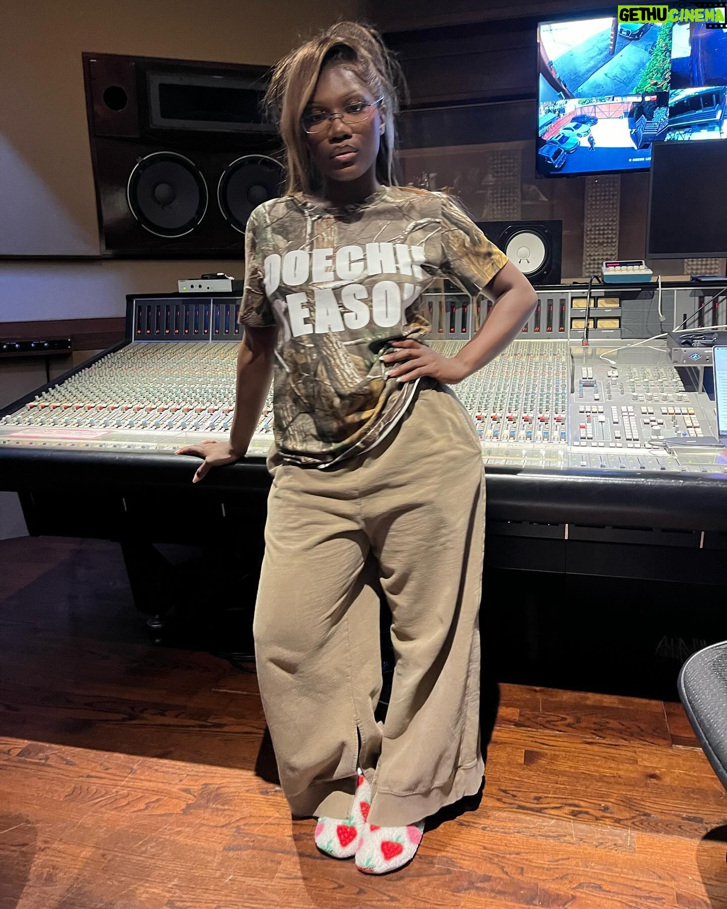 Doechii Instagram - when the merch hittin and the album hittin even harder (link in bio) 🐊 #DOECHIISEASON