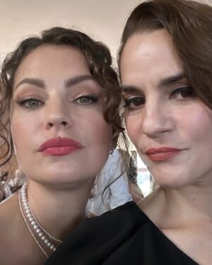 Dolores Fonzi Instagram - México lindo y querido. 
Cine Argentino.
❤️❤️❤️❤️❤️