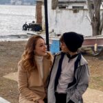 Dolunay Soysert Instagram – Seni de hep güldürsünler Çocuk❤️Bugün gelip sihirini bana geçirdin, baktığım yeri değiştirdin🙏🍭 #sethalleri #yabanidizi #martkapısı