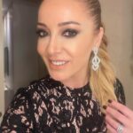 Dolunay Soysert Instagram – Son iki haftadan karmakarışık bir toplama oldu. Aman olsun artık ne yapalım, bu da böyle kafası karışık ama bol tebessümlüsünden olsun