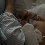 Dominika Cibulkovรก Instagram – Nase posledne dni vyzerali asi takto,v skratke – smutno,unavene a vystrasene ๐ Jakubko spadol z preliezky a v momente sme vedeli ze je zle ked rucicka bola zdeformovana a plac bol nekonecny.. v nemocnici ho museli operovat a rucicku napravit,nastastie drotiky sa nam vyhli ๐๐ป ale hlasim ze mame doma maleho-velkeho silneho hrdinu (po kom asi?๐ฎโ๐จ๐ช๐ป) a vsetko zvladol perfektne,bol uzasny a statocny – viac ako jeho mamina ktoru musel sluziaci doktor ukludnovat ๐ viac ako zraneneho a tatina,ti boli absolutni profici ๐ญ๐ค๐ฅฐ๐๐ป Chcela by som sa podakovat celemu lekarskemu teamu v detskej nemocnici na kramaroch ktori boli 100% a vyborne sa o Jakubka a nas postarali ๐ค Kazdy vecer sa s Jakubkom modlime za zdravie nasej rodiny a aby boli vsetky deticky na svete zdrave a vcera sa ma Jakubko vecer na izbe opytal “tak maminka toto su tie deticky za ktore sa modlime? musime sa viac” – on je proste laska ๐ญ๐ค๐๐ป