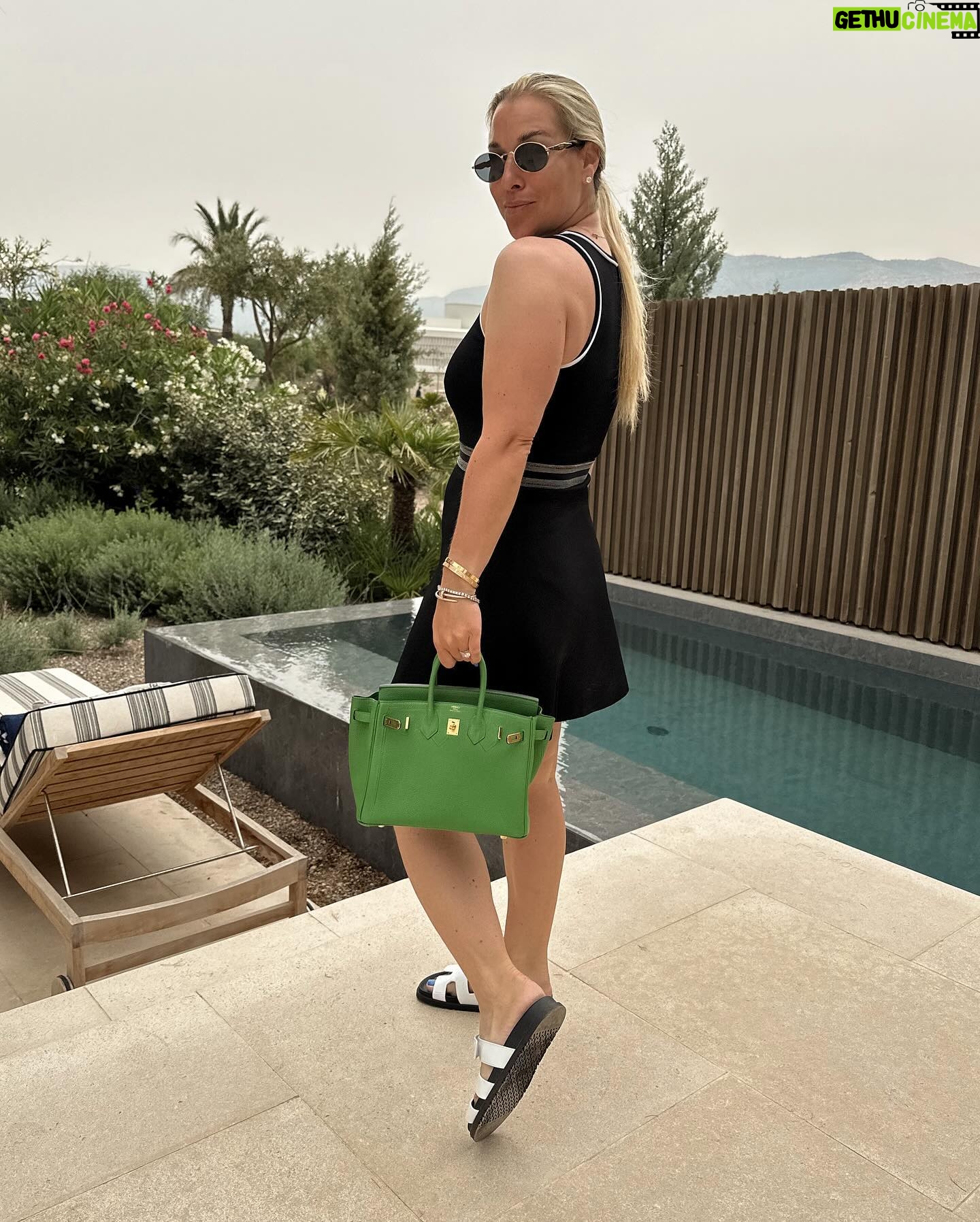 Dominika Cibulková Instagram - Little warm up before summer 2024 💥 Athens with my girls 🤍🥳 #girlstime #athens #greece