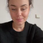 Dominika Kavaschová Instagram - Lasky toto je maska na vlasy s ktorou to uz nejaky cas taham. Doslova moje haro zachranuje. Ak mas o nu zaujem v ramci Vypredaja BLACK FRIDAY ai objednaj Vitaminy alebo akykolvek Vitaminovy balicek - a dostanes ju upolne zadara. 🥳🥳🥳🥳V ramci BLACK FRIDAY 1 1 ZADARMO vyuzi aj to ze cokolvek co vlozis do kosika dostanes este raz a zadarmo .A s mojim zlavovym kodom DONDA 10 % zlava….neni o com;) nakup darceky svekre maceri sestre pubertalnej dcere a ex tvojho ex a mas po starostiach:) lubim vas. Vyuzite. Je to fakt vyhodne❤️💋🫶🏼 #hairburst