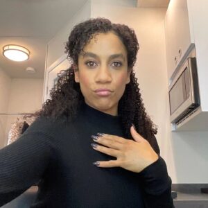 Dominique Tipper Instagram - Finally, you get to meet Brendaaaaa fucking Holland.
Thanks for all your delightful messages about her in Ep 7. I cannot tell you how delicious it was to not only play her but do all my scenes alongside my fav bitch @kiersey . We had a ball. Most of these pics are of me in my costumes, which were made from scratch and of all my beautiful hair and make up looks which were also made from scratch 😝. I couldn't believe I got to finally wear heels on screen after years of jumpsuits and army gear haha. Massive shout out to @christopherhargadondesign and his team for creating these pieces for me. I looked forward to my fittings SO MUCH, and also Debra Wiebe and her team, in particular my babe @liliaafsahi whose chair was an actual dream to be in. I was looked after and created for in a way that has been so rare having afro hair. There were options, there was creativity, there was play, there was collaboration, and it felt exactly how it should be when it comes to creating a character. Anyway. Rant over. Hope you're enjoying Monarch Legacy of Monsters on @appletv 🦖🦖🦖
Keep watching ❤️
