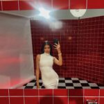 Dominique Alagia Instagram – look mama im on a big screen