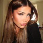 Dominique Alagia Instagram - entering my caramel kim era 🍯 dekuji za prekrasne vlasy!!! @profibeauty ✨
