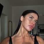 Dominique Alagia Instagram – skin
real, raw, beautiful skin