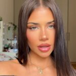 Dominique Alagia Instagram - selfie tuesday 💐✨🍯