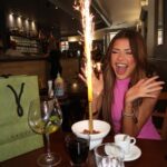 Dominique Alagia Instagram – baby its my bdayyyyyyy 💐🥹✨
my dad raised the standards to another level today, so grateful and happy to spend this special day with the people i love. děkuji všem za krásná přání, jste užasní. ❤️‍🩹 jsem vděčná, že mohu trávit narozeniny v klidu, zdravá a s lidmi, které miluji. bez vás bych zde nebyla, i love you all 
#bday #birthday