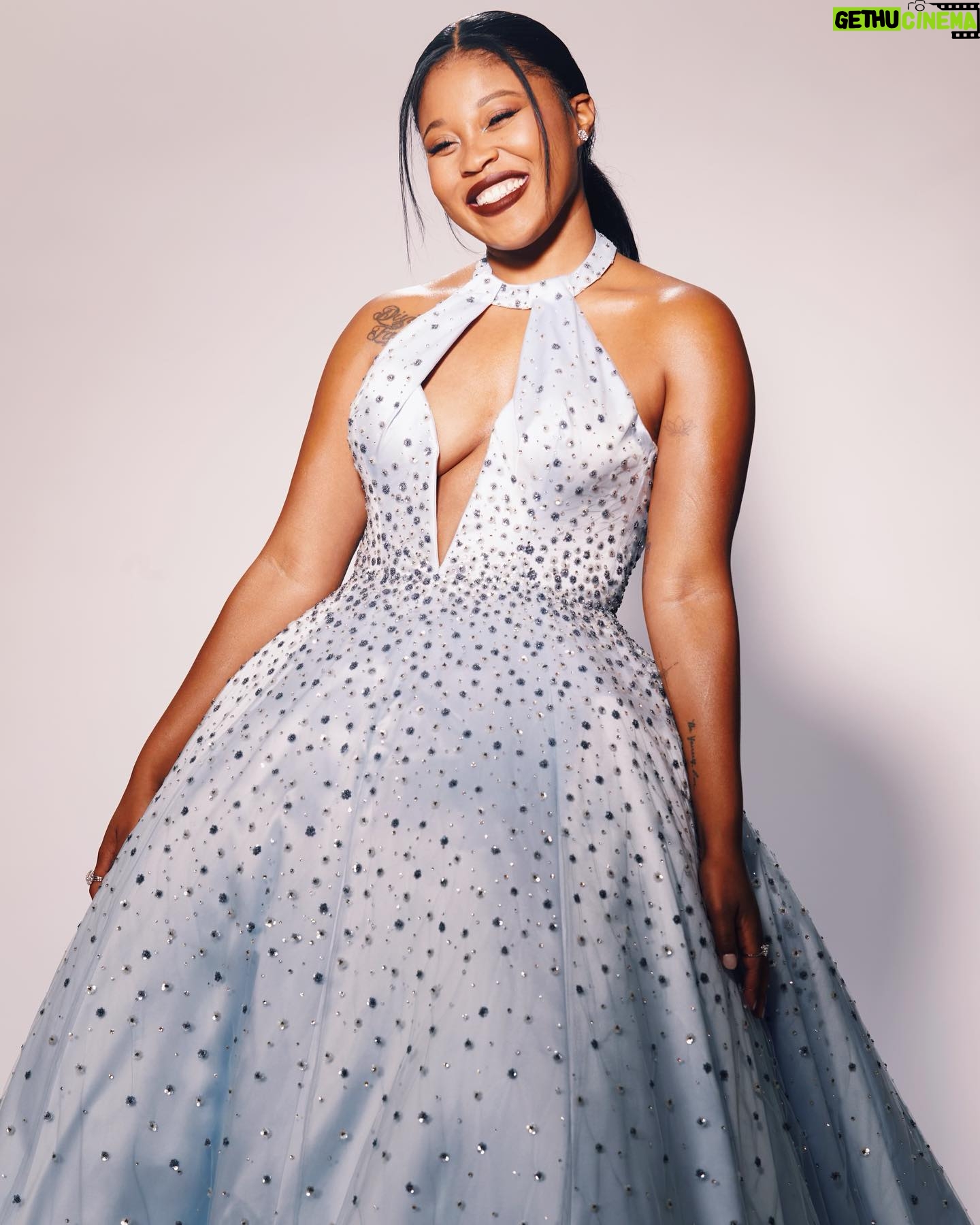 Dominique Fishback Instagram - ♠️ The People’s Princess. ♠️ Thank you to @miumiu for a dress so befitting last night. My first Emmy Nomination. 🥹 @madisonguest you style me to perfection and I love you @billieegene you love and look out for me for in more ways than glam and I appreciate you. @elizabeth.semande thank you for flying from nyc to do my hair . I love it so much. So glad that you’re on team Dom! All the people behind the scenes and on my team I am grateful @jpwphoto thank you for always capturing such special moments in my career @jowaansully you already know 🫶🏽 @meghankucich thank you for all your help and style behind the seams :) Yall are soooo #oFISHial More to come. Congratulations to everyone. @televisionacad