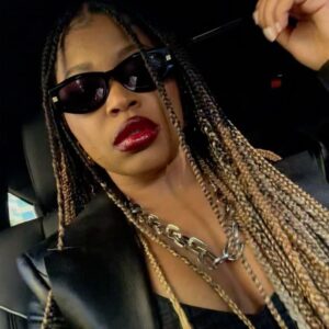 Dominique Fishback Instagram - DOMINIQUE X GIVENCHY 

& I like it like that 😮‍💨😮‍💨😮‍💨