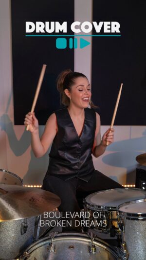 Domino Santantonio Instagram - Domino performs Green Day’s Boulevard of Broken Dreams on drums and totally nails it! What is your favourite Green Day drum beat? Let us know in the comments!

#boulevardofbrokendreams #greenday #SAVIORS #trecool #greendaydrums #drumcover #drumbash #dominosantantonio #thomann