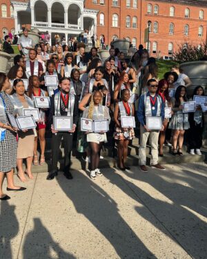Donshea Hopkins Instagram - two honor societies in two weeks 🥂

ΦΑΘ & ΣΑΠ

*on tues, may 2nd I was inducted into the National History Honor Society and on mon, may 8th I was inducted into the National Society for Leadership and Success* 

thank you so much @cmsvleads @thensls @cmsvhistory @phialphatheta for recognizing my achievements with these great honors 🤍