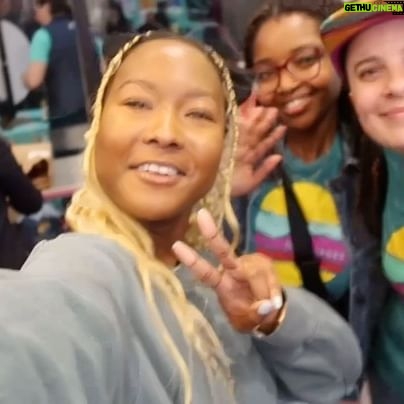 Donshea Hopkins Instagram - nyc foodie vlog ~ new vlog up now! click the link in bio to watch π€π«Άπ½