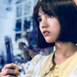 Dora Hsieh Instagram - 本週#朵起來講 已上線 千呼萬喚陳小妤登場惹 這次的錄製當下還開了直播，你們喜歡嗎 有跟到的朋友們算你們幸運（？）啦🤣🤣 直播版跟收錄版各有各的小驚喜小秘密 這集回答了新朋友舊朋友們一直以來對我跟小妤的疑問 以及讓大家感受一下我跟她平常如何跳躍式聊天 感謝緣份感謝宇宙讓我們成為好朋友偽室友以及彼此的貓保母 願聽完這集的好盆友們都友誼長存🐱 #來勾引我男友吧 #偽室友 #貓保母 #女巫研究會