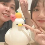 Dora Hsieh Instagram – 本週 #朵起來講 已上線
邀請到Dcard活寶 @lz0713 來當來賓！
想當然就是聊追星欸好好笑
錄音的時候是剛看完拼盤演唱會
兩個人都還在演唱會症候群
聊到收不了直接聊滿兩集
請大家這兩週聽我們發瘋喔🤣🤣真的好荒謬
本週集數關鍵字 #追星是一種善的循環
歡迎留下你們的感想💜