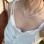Dora Hsieh Instagram - 今天凌晨四點就起床 但看到了像是奇幻世界的景色 天空超像有魔法的 好讚 真的愛上清邁了啦💛💛 All: @no.11official