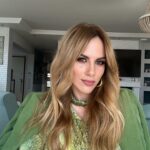 Doretta Papadimitriou Instagram - Το look της ημέρας ☺️ Δεν είχα κάποιον να τραβήξει τις φωτός . Φαίνεται;;😬 #doityourself #lookoftheday #styling