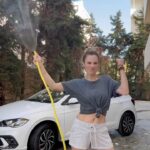 Doretta Papadimitriou Instagram – Όσο εύκολο είναι να αποκτήσεις ένα όχημα από @flexcar_gr ,τόσο εύκολο είναι κ να το πλύνεις 💦💦
#sunday #easypeasy #carwash #doityourself