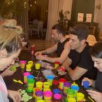 Doretta Papadimitriou Instagram - Βρίσκουμε τη χαρά όπου κι όπως μπορούμε 🌸💚🌟 #life #friends #family