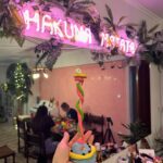 Doretta Papadimitriou Instagram - Βρίσκουμε τη χαρά όπου κι όπως μπορούμε 🌸💚🌟 #life #friends #family