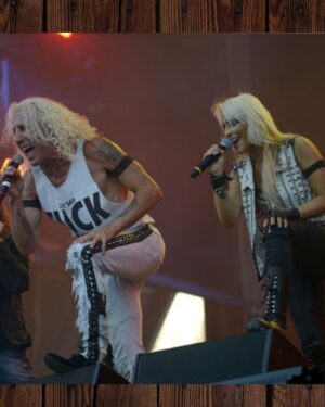 Doro Pesch Instagram - Happy birthday to this living legend, Mr. Dee Snider!
🤘💪❤️🙏
#Love, #Doro
-
@deesnider 
@twistedsisterofficial 
-
-
-
-
#doropesch #conqueress #allweare #warlock #allformetal #triumphandagony #dorofürimmer #metalqueen #queenofmetal #fürimmer #doro40 #metalheads #rocknroll #hairmetal #blondeshavemorefun #vegan #soberlife #nuclearblastrecords @nuclearblastrecords #monstersofrock #monstersofrockradio #twistedsister #deesnider #hbd #happybirthday #happybday #birthday #bday