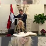 Doro Pesch Instagram – Here’s some footage from German TV and from behind the scenes of the signing of the #GoldenBook of my former hometown #Düsseldorf. 
Thanks so much again to all the friends showing up, @sammyamara79 of @broilers & #VomRitchie of @dietotenhosen_official & @diekruppsband & the girls of @tusa_06_damen & many more!
Thanks to the city of @duesseldorf & mayor @stephankeller2020 & the whole team!
Thanks so much to @zibby_krebs for joining me for ‘All We Are’!
Golden suit for Golden Book by @stephan.goerner.frankfurt Thank you!
Yummy vegan catering by @resi_lecker 
🤘💪❤️🙏
#Love, #Doro
–
@wdr 
@lokalzeit 
Pix by Landeshauptstadt Düsseldorf, Ingo Lammert
–
–
–
–
#doropesch #conqueress #allweare #warlock #allformetal #triumphandagony #broilers #dietotenhosen #dorofürimmer #metal #heavymetal #rock #metalhead #metalqueen #queenofmetal #fürimmer #oi #rocknroll #diekrupps #blondeshavemorefun #vegan #soberlife #nuclearblastrecords @nuclearblastrecords #monstersofrock #monstersofrockradio