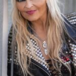 Doro Pesch Instagram - I just did another round of one-on-one video calls with my "Night Of The Warlock" Patrons. Always great to hang out with you! I love you guys! Join this community at patreon.com/doropesch. 🤘💪❤️🙏 #Love, #Doro - - - - - - #doropesch #conqueress #allweare #warlock #allformetal #triumphandagony #dorofürimmer #metal #heavymetal #rock #metalhead #metalqueen #queenofmetal #fürimmer #doro40 #metalheads #rocknroll #hairmetal #blondeshavemorefun #vegan #soberlife #nuclearblastrecords @nuclearblastrecords #monstersofrock #monstersofrockradio