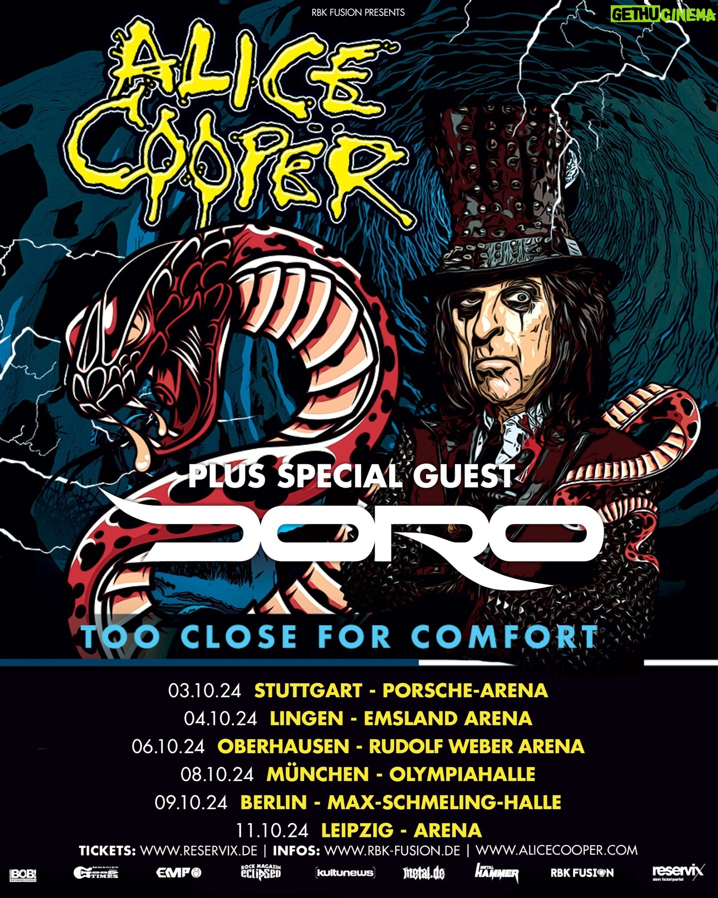 Doro Pesch Instagram - Wow! This is soooo awesome!!! I'm super happy to tell you guys that we're touring with Alice Cooper this fall! I love Alice! 🐍 Can't wait to see you all!!! This will be wild!!! 🤘💪❤️🙏 #Love, #Doro - @alicecooper @alicecoopersolidrock @nightswithalicecooper @hurricanenita @disvicious1 @officialchuckgarric @ryanroxie @glen_sobel - - - - #doropesch #conqueress #allweare #warlock #allformetal #triumphandagony #alicecooper #dorofürimmer #metal #heavymetal #rock #metalhead #metalqueen #queenofmetal #fürimmer #metalheads #rocknroll #hairmetal #blondeshavemorefun #vegan #soberlife #nuclearblastrecords @nuclearblastrecords #monstersofrock #monstersofrockradio #schoolsoutforever #thecoop