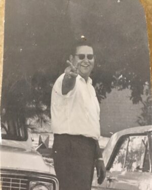 Dot-Marie Jones Instagram - HAPPY HEAVENLY BIRTHDAY TO MY DAD! CAN’T BELIEVE YOU HAVE BEEN GONE 48 YEARS.  I KNOW HE AND MOMMA ARE HAVING A GOOD DAY AND GOING DANCING TONIGHT! MISS THEM BOTH EVERYDAY. 🥰🥰🥰🎂😔🙏🏻❤️