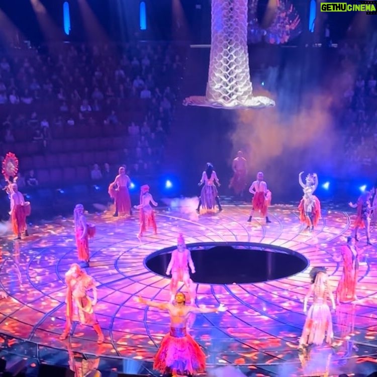 Dot-Marie Jones Instagram - What an amazing show @bridgettcjones and I saw last week in Vegas!! Absolutely beautiful!! @awakening.wynn THANK YOU SO VERY MUCH FOR A LOVELY EVENING!! I COULD SEE THIS EVERYDAY!! INCREDIBLE CAST!!β€οΈπ«ΆπΌπ€πΌππ»ππ»ππ»ππ»ππ»