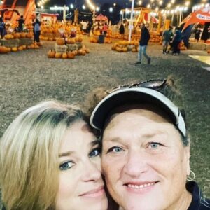 Dot-Marie Jones Instagram - 12 YEARS AGO TODAY I MET (in person)THE ONE WHO WOULD CHANGE MY LIFE FOREVER AND MAKE IT FOREVER BETTER!! HAPPY IN PERSON FINDING THE LOVE OF MY LIFE DAY!!@bridgettcjones YOU MAKE EVERYDAY BETTER!!! I LOVE YOU❤️🤭🥰🙏🏻😭❤️12 YEARS🤭😳🤟🏼❤️🎉🍀🍀🍀🍀🍀