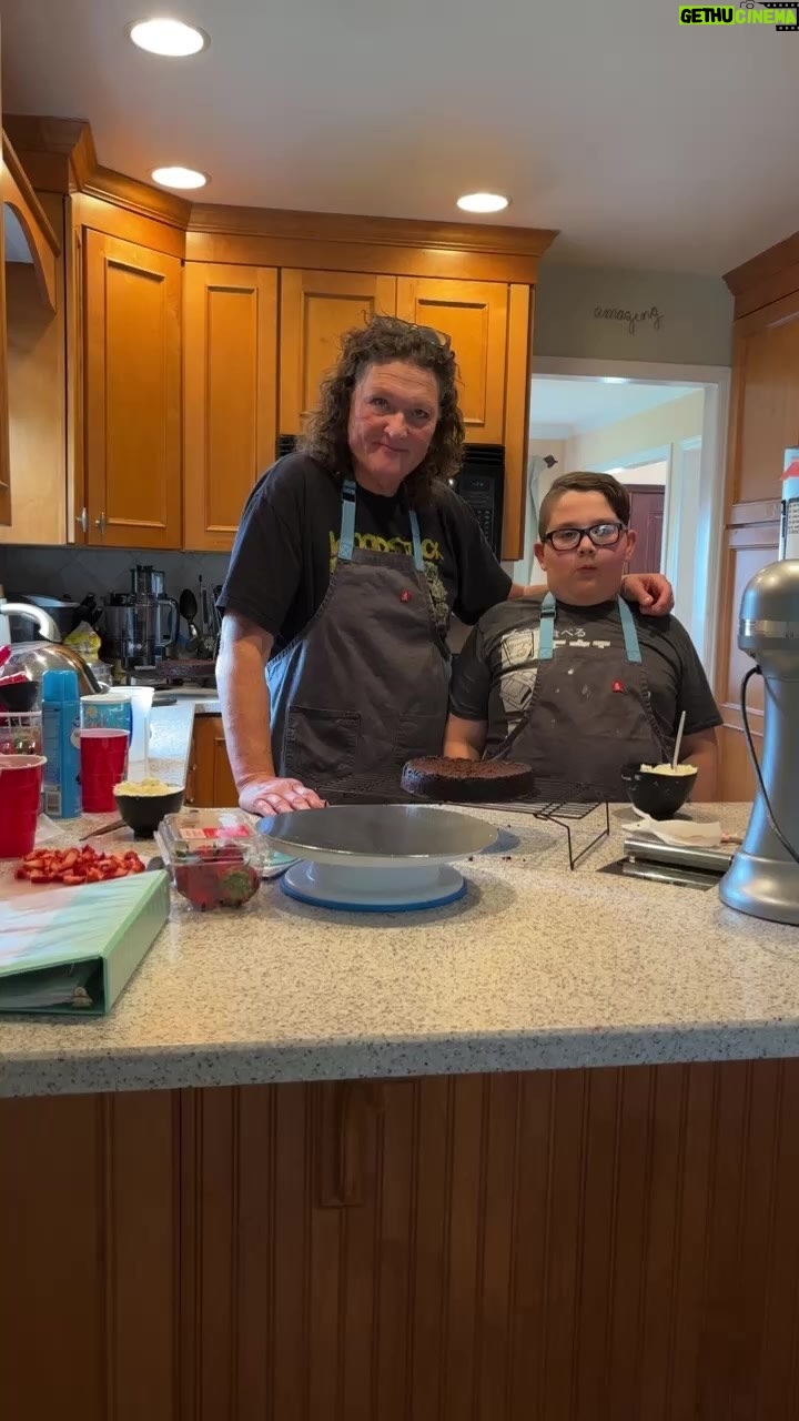 Dot-Marie Jones Instagram - Baking with @bakedbybennj part 2 @dotmariejones