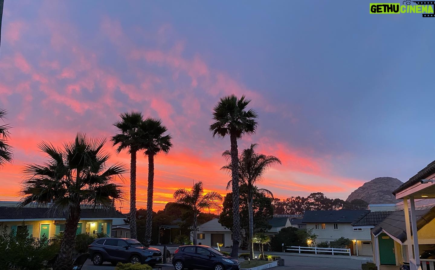 Dot-Marie Jones Instagram - @morrobaybeachbungalows WE LOVE OUR HOME AWAY FROM HOME SO VERY MUCH!! IF YA EVER GO TO MORRO BAY CA CHECK OUT THIS AWESOME, CUTE AND COZY PLACE!! CLOSE TO EVERYTHING! ITS OUR FAV FOR OVER THE PAST 5 YEARS!!! LOVE YALL SO MUCH!!