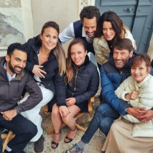 Dounia Coesens Instagram - Retrouvailles 🎬 

@jolatzko @aurelievaneck_officiel @ambroise.michel @annedecisoff @laurentkerusore @ceciliahornusoff