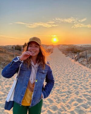 Dounia Coesens Instagram - 🌞