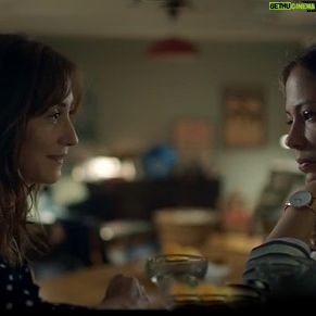 Dounia Coesens Instagram - Demain à 21h10 sur @france2 « L’art du crime » 🎬 Merci à la réalisatrice #LéaFazer pour sa confiance et son travail. Merci à mes partenaires de jeu @thebarbaraschulz @nicolasgob_off @eleonorebernheim @salome_partouche @benjaminegner @jcovillault pour cette superbe aventure. Et merci @arnaud_de_c pour cette belle série @lartducrime.