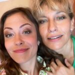 Dounia Coesens Instagram – Quelles belles rencontres sur @dna_tf1 

1. La famille Saeed ! Mon @sasha_birdy_ et mon @samy_gharbi de grands comédiens au grand cœur. Samy nos soirées fous rires vont me manquer, mais on se lâche pas ❤️

2. Parce que parfois je suis aussi joueuse que mon fils de fiction 😜 

3. 👮🏻‍♂️Protégée par la joyeuse bande du commissariat qui m’ont accueilli les bras ouverts @youcefagl @mayel_elhajaoui @franckmonsigny 

4. Mon @farouk_bermouga, incroyable partenaire. J’ai adoré jouer avec toi, quel homme ! Charisme et professionnalisme garanti. Mon @youcefagl, frère tu me fais tellement rire …❤️ 

5. @emoireoff & @kamelbelghazi, Emmanuel, douceur et beauté incarnée. Kamel, jamais 2 sans 3 j’espère à vite 😘 

6. Quand on rigole trop fort @sasha_birdy_ 🤣 et que même hors scène je dois aussi jouer la maman 😜 Tu vas me manquer mon fils.

7. Ma @charlienune, mon repère, mon amie. Je te rappelle demain d’ailleurs 🤣😘

8. La sublimissime et plus que talentueuse @juliedebazac.officiel avec qui c’était une évidence. 

Merci à toutes les équipes techniques et réalisatrices/eurs. C’est un aurevoir mais pas un adieu, j’espère. Je pars pour découvrir d’autres personnages mais je vous dis peut-être à l’année prochaine ! Merci @dna_tf1 & @tf1 de m’avoir fait ce beau cadeau qu’est le personnage de Romy. Elle m’a donné de la force. Merci 🙏🏻