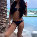 Dr. Contessa Metcalfe Instagram – @bahamarresorts one ‘lil ankle can’t hold down a true “G” 💪🏾
#IRebukeYouSatan
#DrContessa #HauteDoc #MetcalfeFamily #SpringBreak2024
👙 @gucci