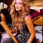 Drea de Matteo Instagram – Oh well… guess there’s no turning back now… I’m out of the closet 🗽