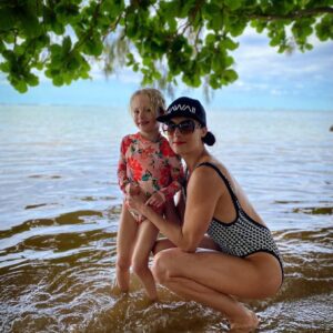 Drew Jacoby Instagram - Happy Mother’s Day! I love being a mommy to my little Queen Josephine! Here’s us all over the world...#Taipei #london #paris #amsterdam #hawaii #mexico #kauai #mothersday #travel #mommydaughter #mommyandme #mommysgirl🎀