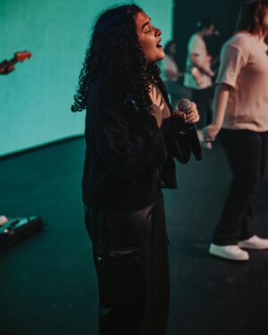 Duda Silva Instagram - all for Him! 🤍
.
.
#allforhim #jesus #lagoinhaorlandochurch #lagoinhausa #rocket #rocketmusic #rocketlagoinha #praises #praisethelord🙏 #worship #christian #singing #louvor #explore #orlando