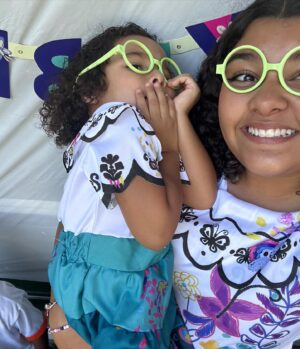 Duda Silva Instagram - 05 de outubro, o dia da princesa mais linda do mundo 🌎🥹🫶🏼
.
.
.
#sister #sis #sisters #irmã #teamo #teamoirmã #linda #bebezinha #3anos #princesa #princesadisney #madrigal #familiamadrigal #encanto #mirabel #linda