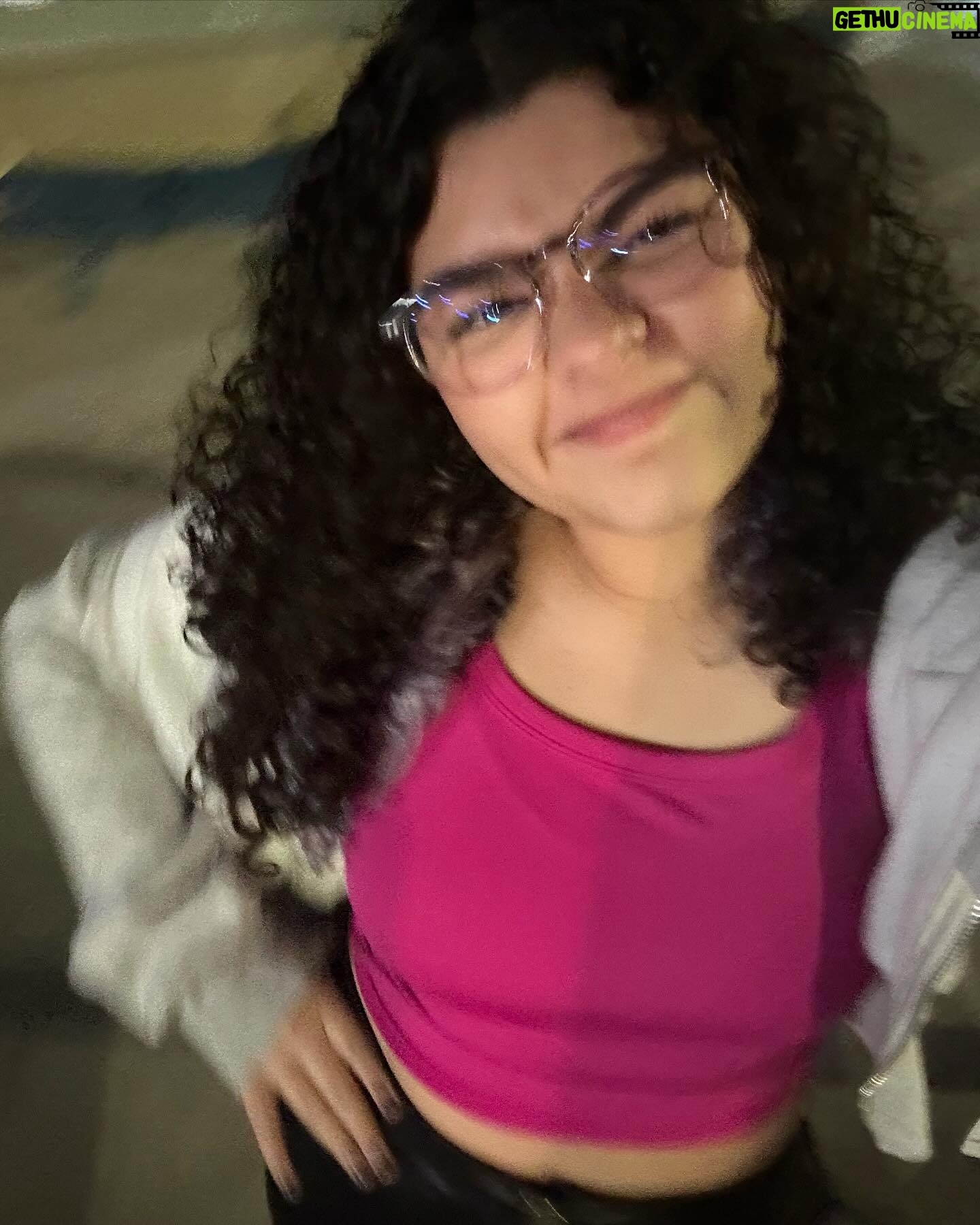 Duda Silva - 105 Likes - on wednesdays we wear pink!🩷🎀
#meangirls #meangirlsmusical
as quartas usamos rosa! 💗
#meninasmalvadas #meninasmalvadasfilme #onwednesdayswewearpink #asquartasusamosrosa #brodwaymusical #broadway