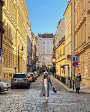Duygu Sarişin Instagram - #prague ✨