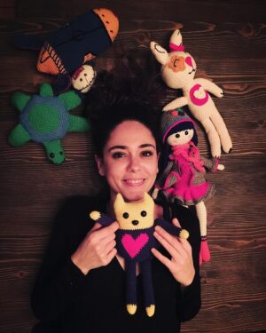 Duygu Yetiş Instagram - Hiç aklıma gelmemişti bir gün oyuncak yapabileceğim... benim küçük bebeklerim ❤️🧶❤️