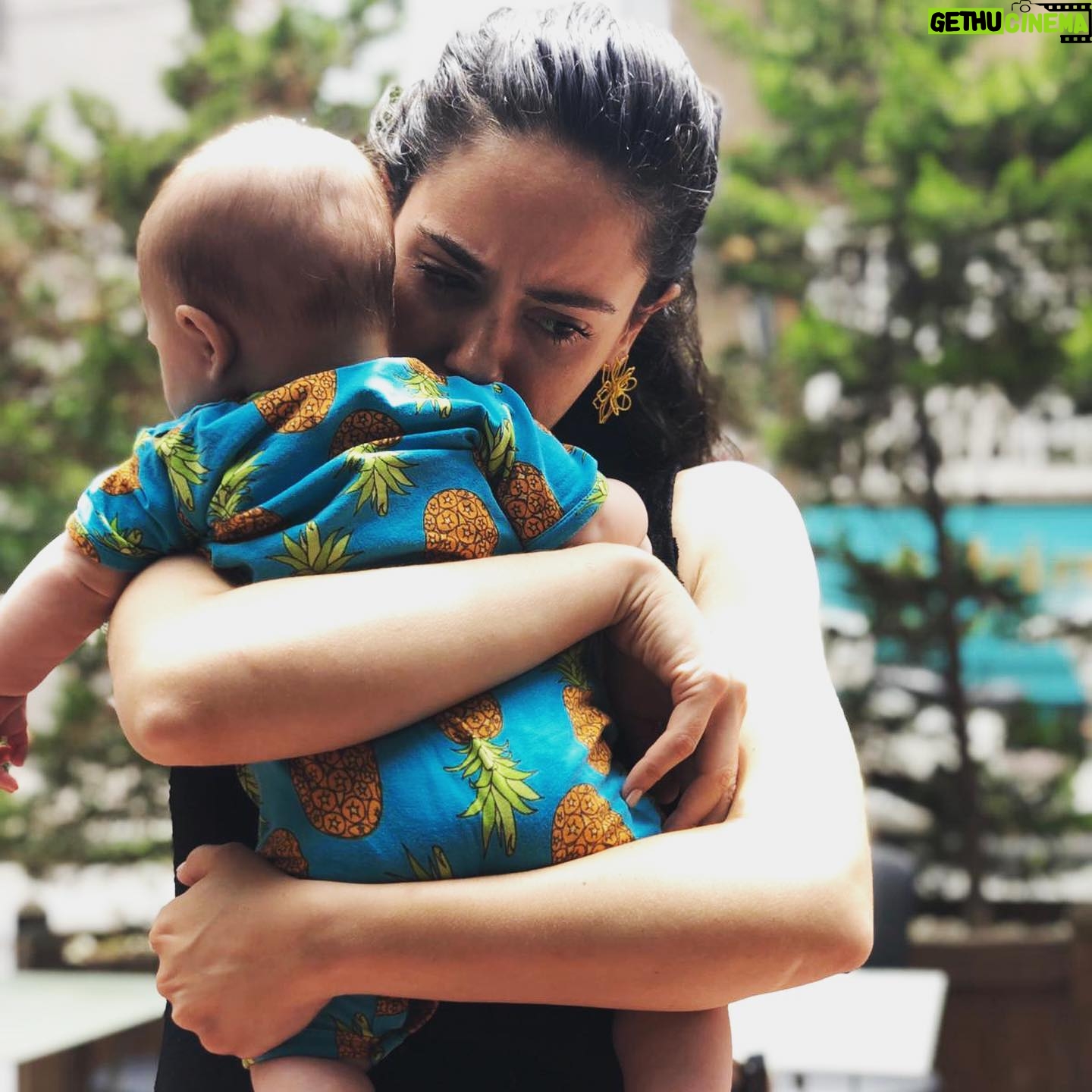 Duygu Yetiş - 33.7K Likes - Sanırım en çok seni seviyorum... @leyla_ucann